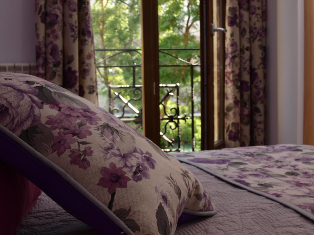 Hostal La Ribera Del Jucar Куенка Екстериор снимка