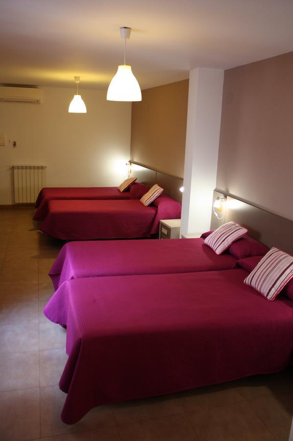 Hostal La Ribera Del Jucar Куенка Екстериор снимка