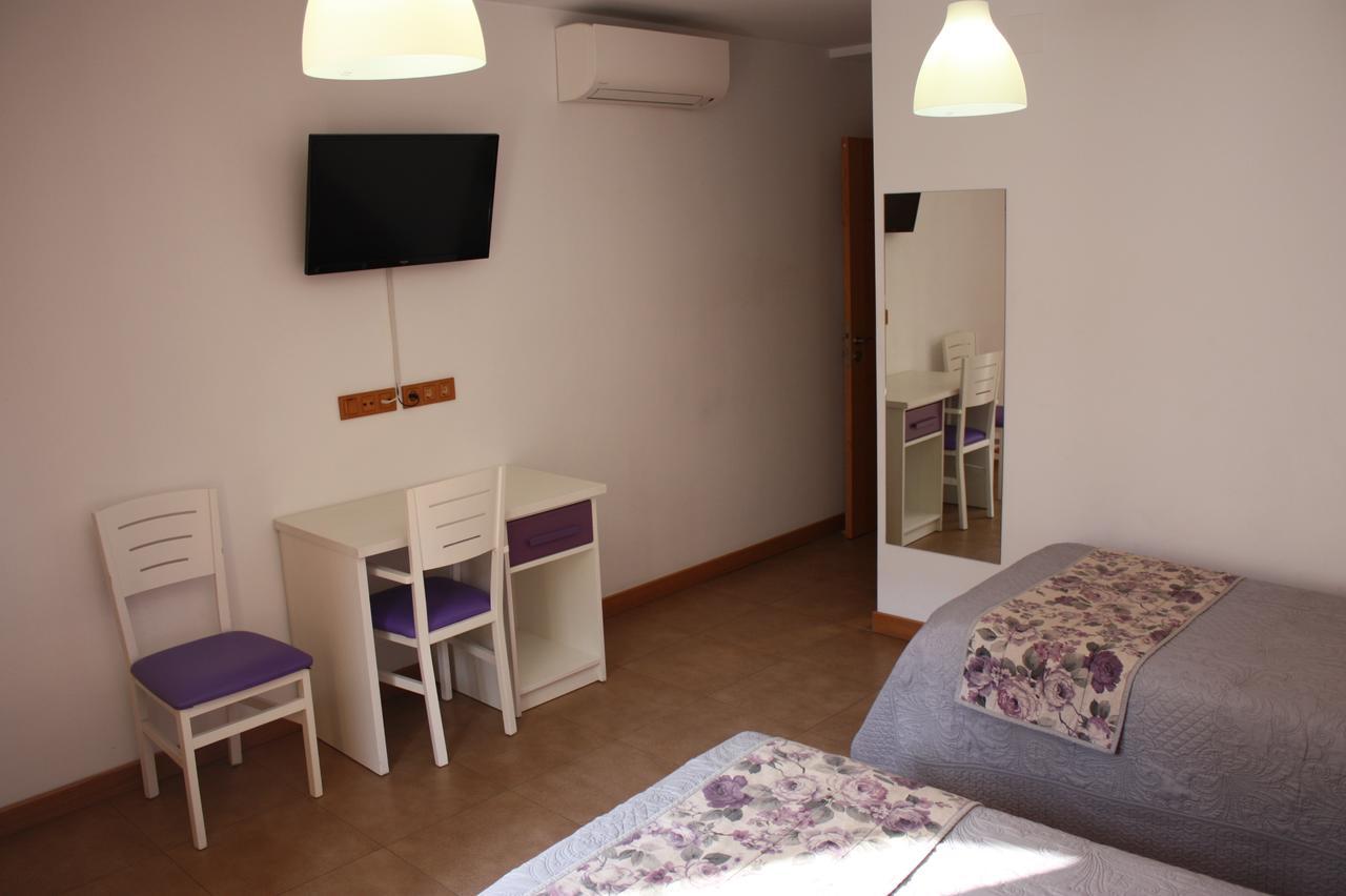 Hostal La Ribera Del Jucar Куенка Екстериор снимка